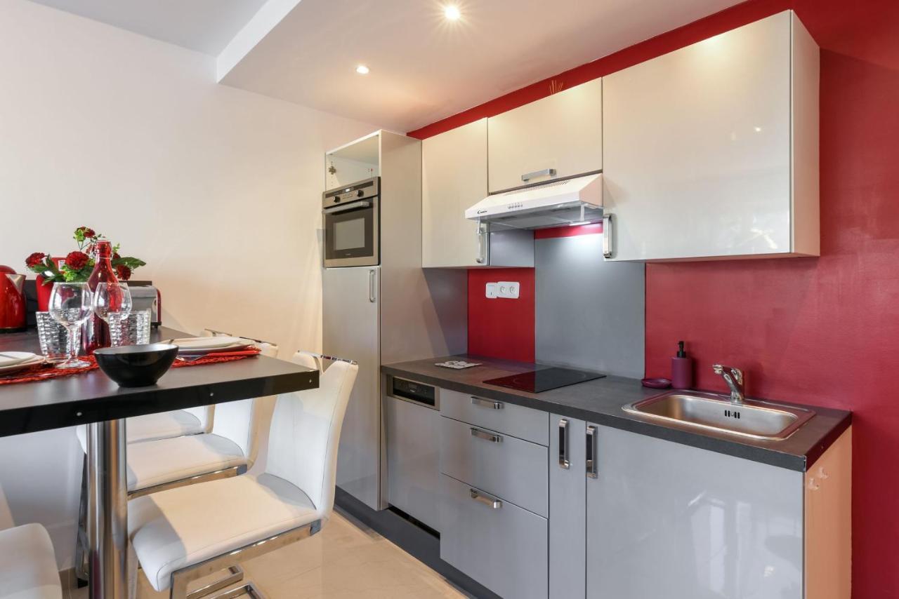 Au Nom De La Rose - Casa Vostra - Caution 800 Eur & Id Requises - Annemasse Apartment Exterior photo