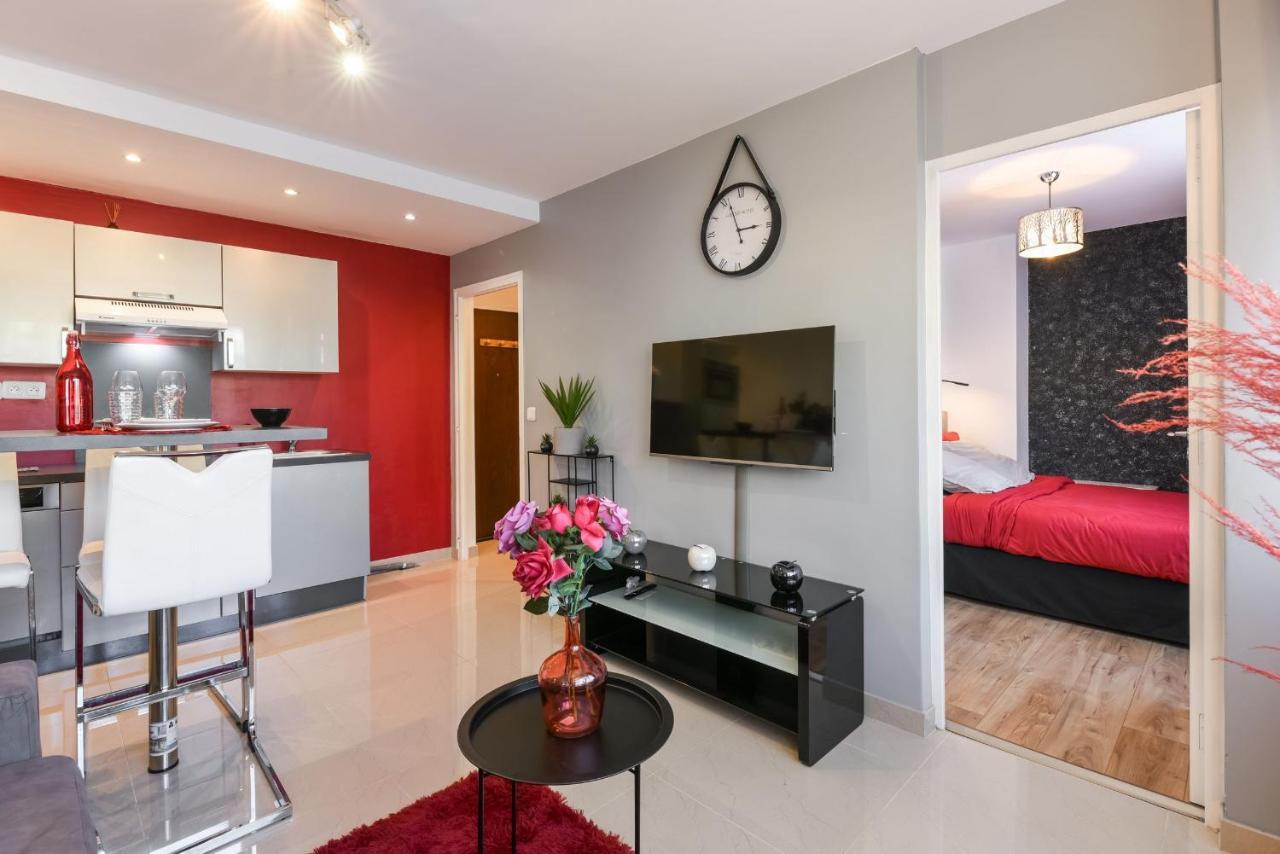 Au Nom De La Rose - Casa Vostra - Caution 800 Eur & Id Requises - Annemasse Apartment Exterior photo